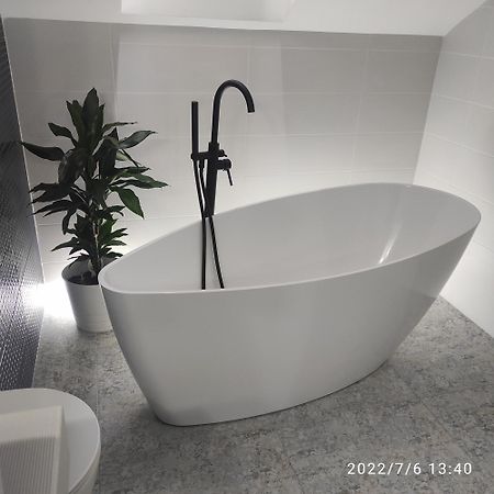 Harmonica Premium Appartement Nowy Sącz Buitenkant foto