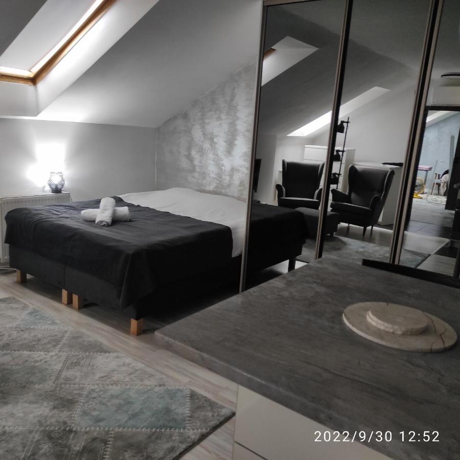 Harmonica Premium Appartement Nowy Sącz Buitenkant foto