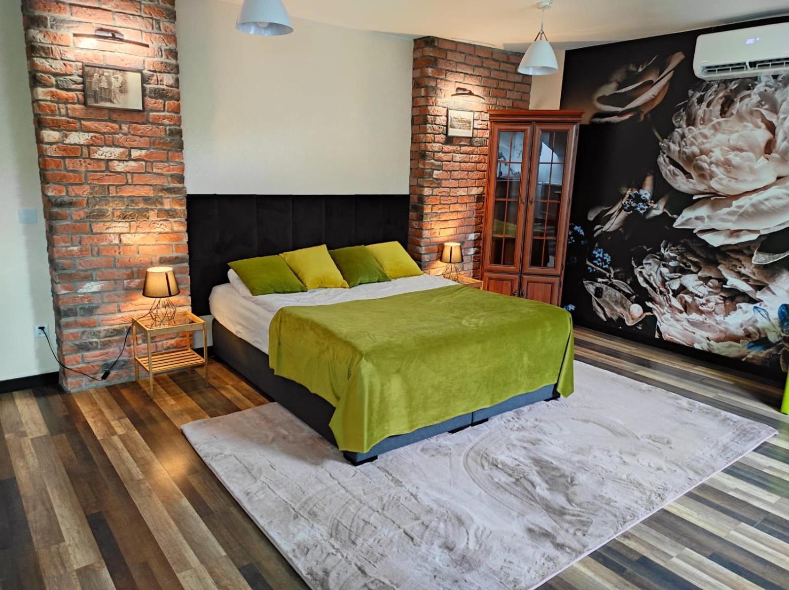 Harmonica Premium Appartement Nowy Sącz Buitenkant foto